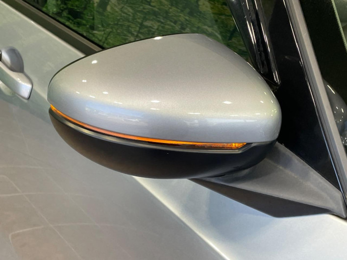 2021 Honda Fit 6AA-GR3 (UW-69fff57c2907c)[22]