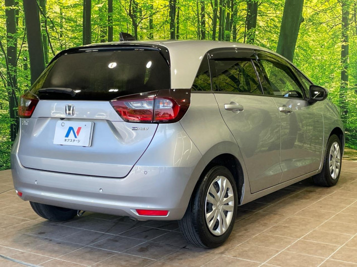 2021 Honda Fit 6AA-GR3 (UW-69fff57c2907c)[18]