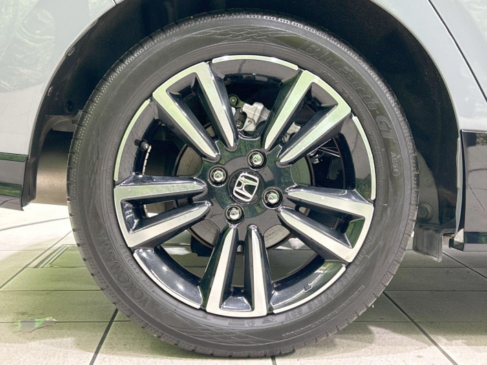 2022 Honda Fit 6AA-GR3 (UW-69fff57c48ca0)[14]