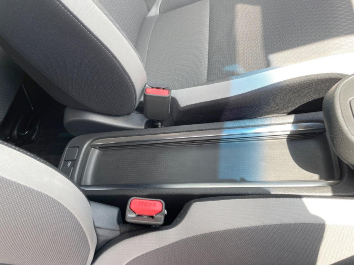 2020 Honda Fit 6AA-GR8 (UW-69fff57caac58)[23]
