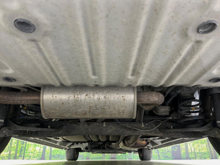 2014 Nissan Serena DAA-HFC26 (UW-69fff5898ba82)[9]
