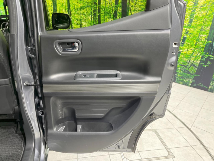 2019 Honda N-BOX Slash DBA-JF1 (UW-69fff594aff00)[29]
