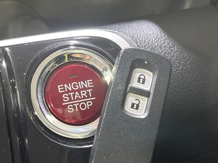2015 Honda N-BOX Slash DBA-JF2 (UW-69fff594f35ec)[9]