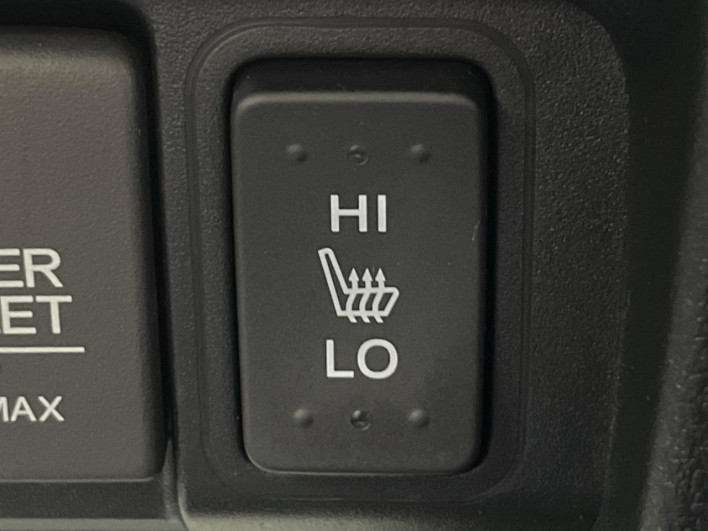 2015 Honda N-BOX Slash DBA-JF2 (UW-69fff594f35ec)[17]