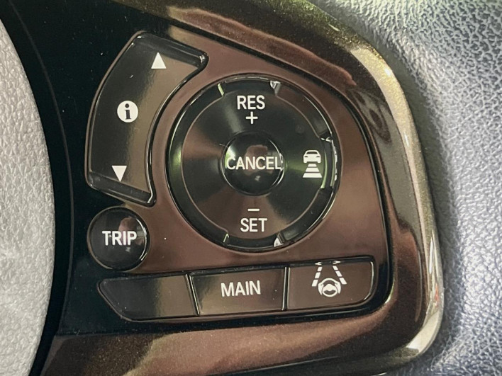 2019 Honda N-BOX CUSTOM DBA-JF3 (UW-69fff597d747f)[28]