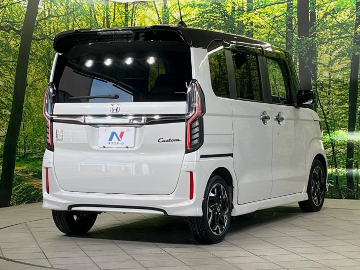 2019 Honda N-BOX CUSTOM DBA-JF3 (UW-69fff597d747f)[5]