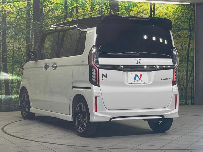 2019 Honda N-BOX CUSTOM DBA-JF3 (UW-69fff597d747f)[7]