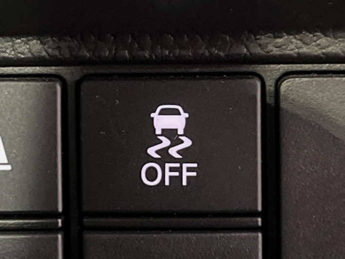 2021 Honda N-BOX CUSTOM 6BA-JF3 (UW-69fff598d7f79)[26]