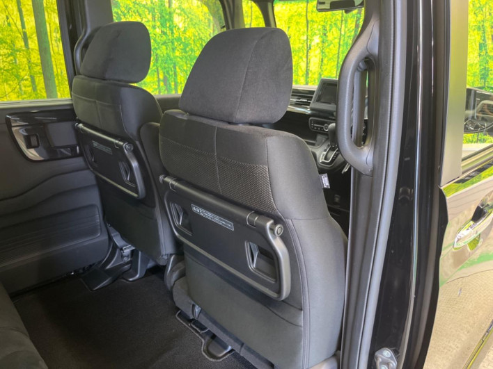 2022 Honda N-BOX CUSTOM 6BA-JF3 (UW-69fff59a560c8)[16]