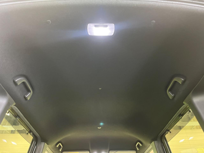 2022 Honda N-BOX CUSTOM 6BA-JF3 (UW-69fff59a560c8)[15]