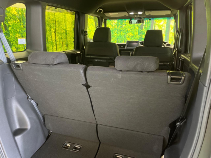 2022 Honda N-BOX CUSTOM 6BA-JF3 (UW-69fff59a560c8)[12]