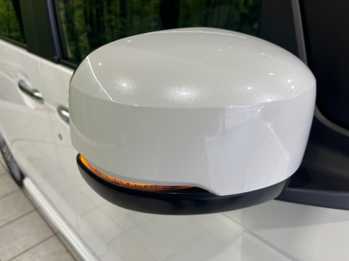 2023 Honda N-BOX CUSTOM 6BA-JF5 (UW-69fff59e47f11)[14]