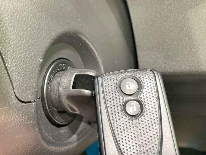 2013 Daihatsu Mira Cocoa DBA-L675S (UW-69fff5aeded96)[16]