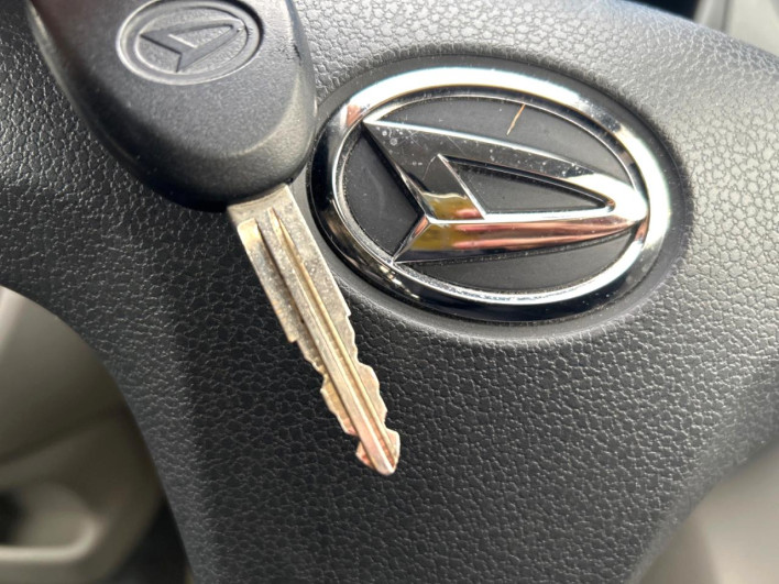 2012 Daihatsu Mirai Ease DBA-LA310S (UW-69fff5b192b0e)[22]