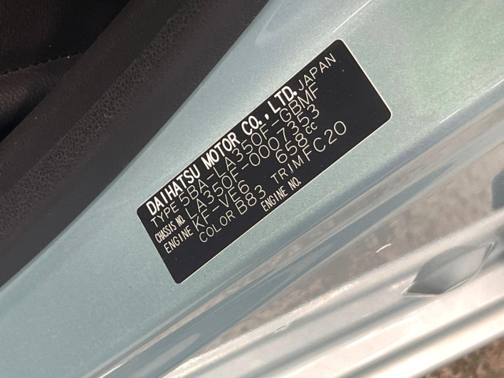 2018 Subaru Pleo Plus 5BA-LA350F (UW-69fff5b1d400e)[1]