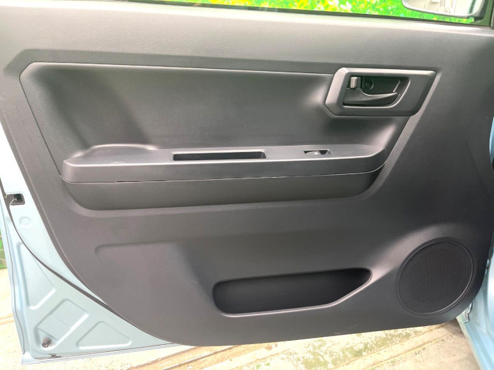 2018 Subaru Pleo Plus 5BA-LA350F (UW-69fff5b1d400e)[16]