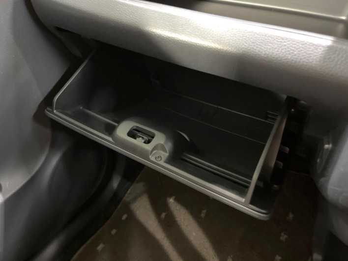2012 Nissan Moco DBA-MG33S (UW-69fff5cd2be54)[29]