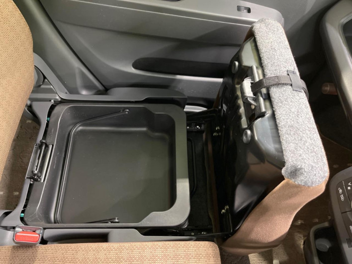2012 Nissan Moco DBA-MG33S (UW-69fff5cd2be54)[28]