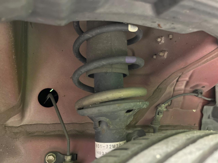 2014 Suzuki Wagon R Stingray DBA-MH34S (UW-69fff5ce781f8)[15]