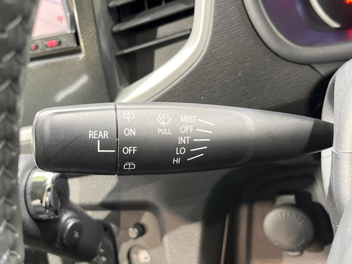 2014 Suzuki Wagon R Stingray DBA-MH34S (UW-69fff5ce781f8)[25]