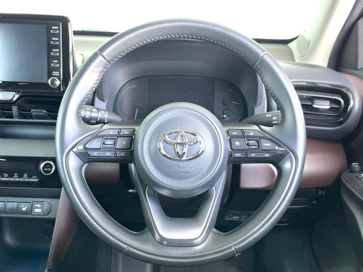 2021 Toyota Yaris Cross 6AA-MXPJ10 (UW-69fff5e7036f1)[18]
