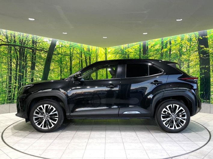 2021 Toyota Yaris Cross 6AA-MXPJ10 (UW-69fff5e85e4c1)[8]