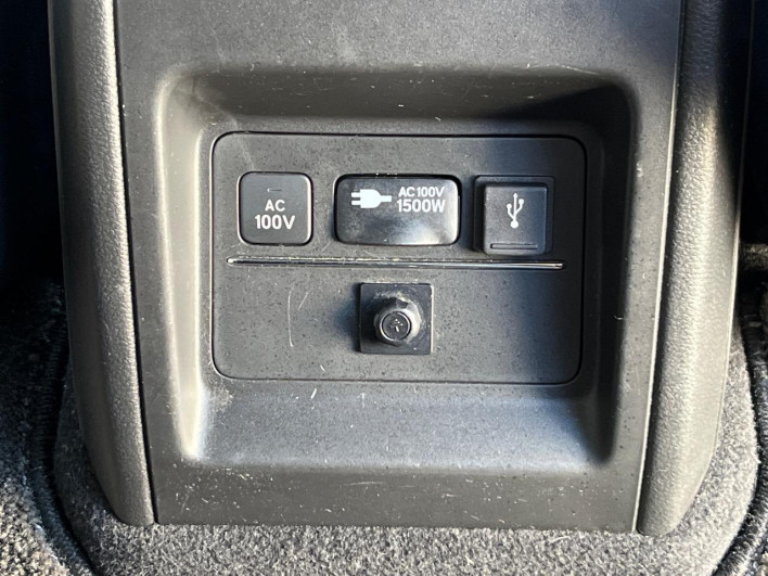2017 Honda Odyssey Hybrid DAA-RC4 (UW-69fff5fbf2d1b)[28]