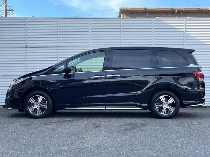 2017 Honda Odyssey Hybrid DAA-RC4 (UW-69fff5fbf2d1b)[10]
