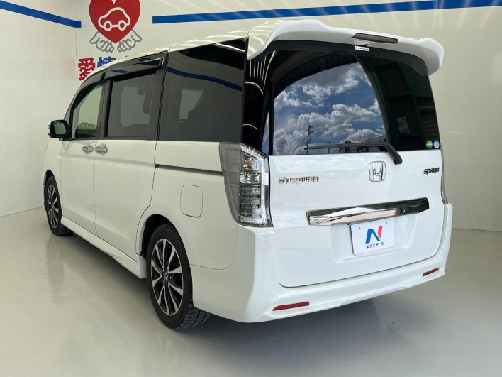 2013 Honda Stepwgn Spada DBA-RK5 (UW-69fff5fdc69d9)[22]