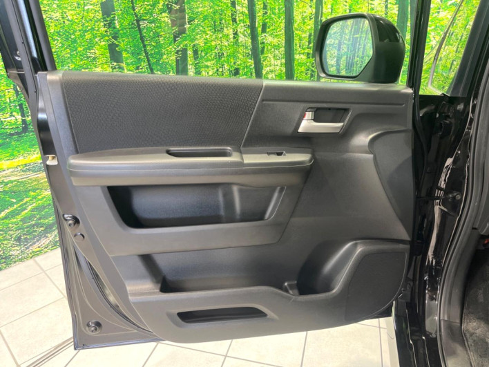 2014 Honda Stepwgn Spada DBA-RK5 (UW-69fff5fdef67c)[17]