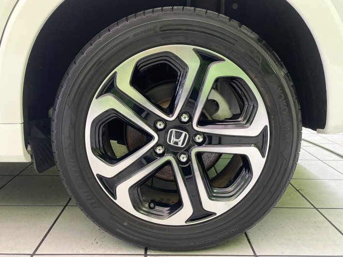 2017 Honda VEZEL DAA-RU3 (UW-69fff5ff62a2b)[16]