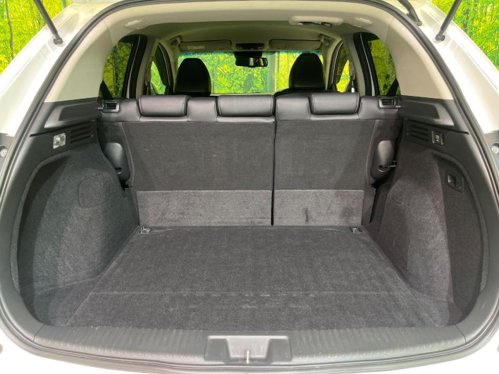 2017 Honda VEZEL DAA-RU3 (UW-69fff5ff62a2b)[28]