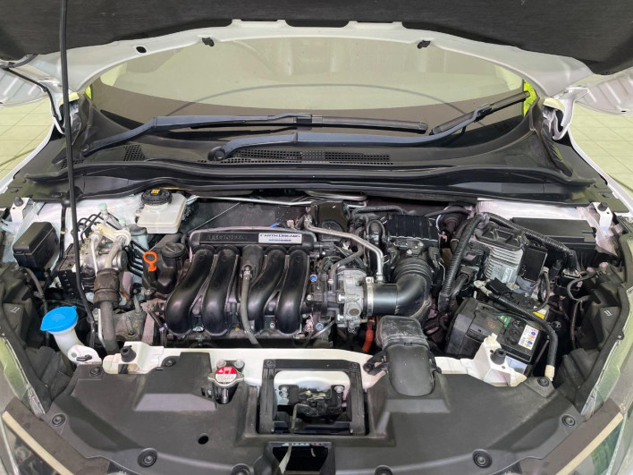 2017 Honda VEZEL DAA-RU3 (UW-69fff5ff62a2b)[23]