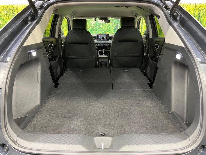 2021 Honda VEZEL 6AA-RV5 (UW-69fff600392bf)[29]