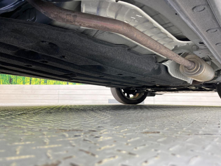 2021 Honda VEZEL 6AA-RV5 (UW-69fff600392bf)[12]