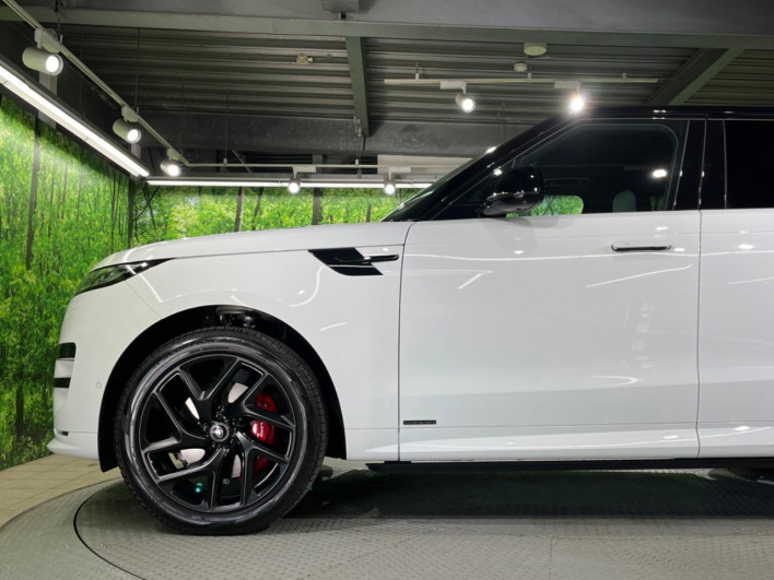 2023 Land Rover Range Rover Sport 3CA-L123WA (UW-69fff604aa04a)[18]