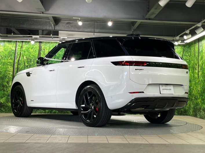 2023 Land Rover Range Rover Sport 3CA-L123WA (UW-69fff604aa04a)[19]
