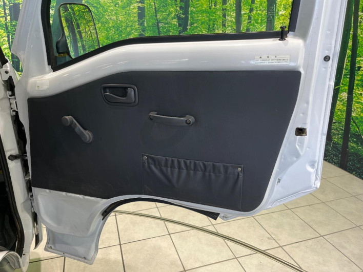 2007 Subaru Sambar Truck LE-TT2 (UW-69fff60bc9a78)[21]