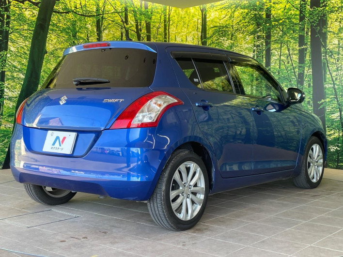 2016 Suzuki Swift DBA-ZC72S (UW-69fff6146cc2c)[19]