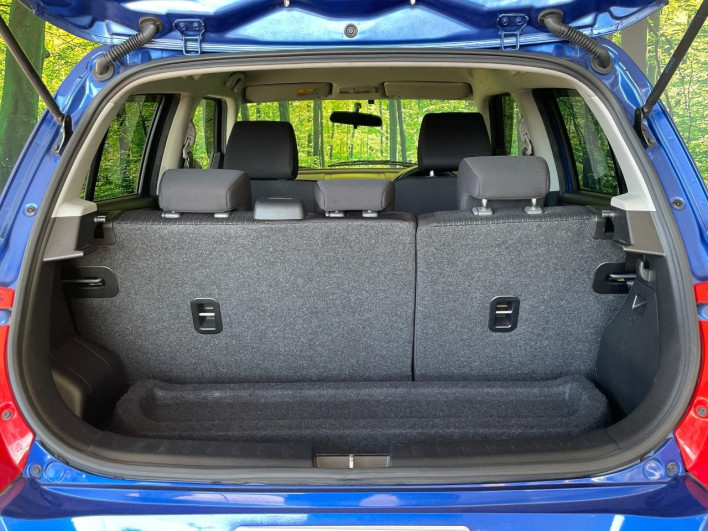 2016 Suzuki Swift DBA-ZC72S (UW-69fff6146cc2c)[21]