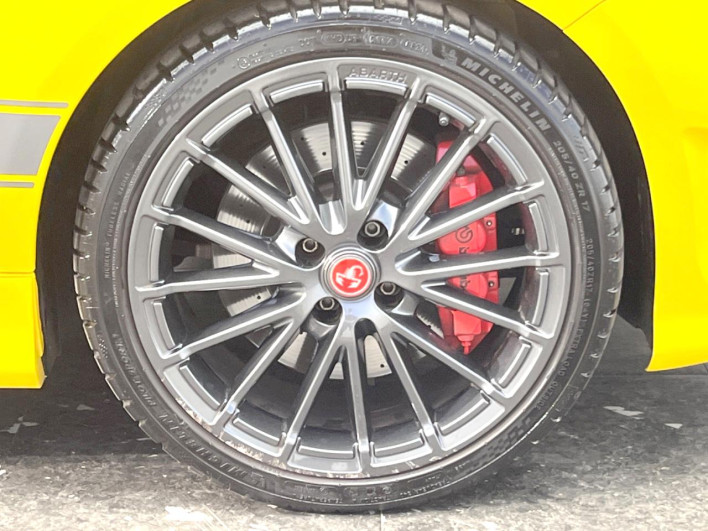 2021 Abartha Abarth 595 3BA-31214T (UW-69fff615735a1)[5]