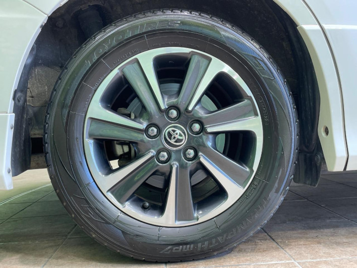 2020 Toyota Voxy DBA-ZRR80W (UW-69fff61e25541)[10]