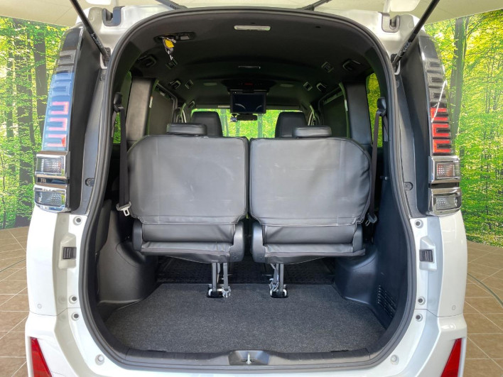 2020 Toyota Voxy DBA-ZRR80W (UW-69fff61e25541)[29]