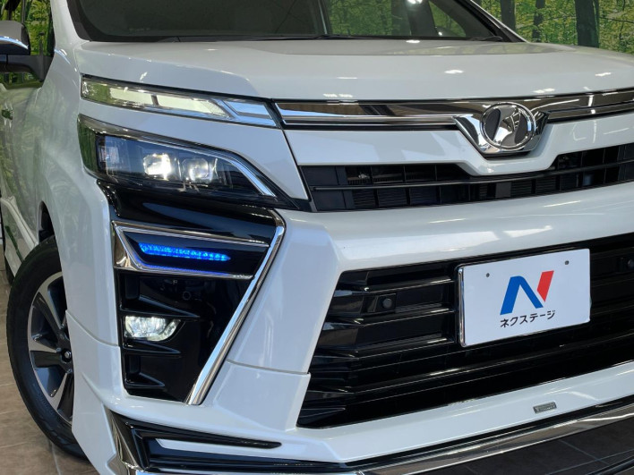 2020 Toyota Voxy DBA-ZRR80W (UW-69fff61e25541)[7]