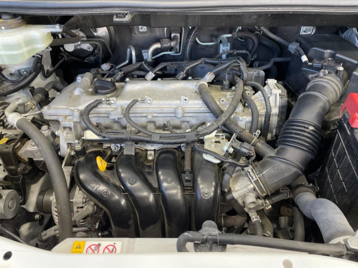 2020 Toyota Voxy DBA-ZRR80W (UW-69fff61e25541)[6]