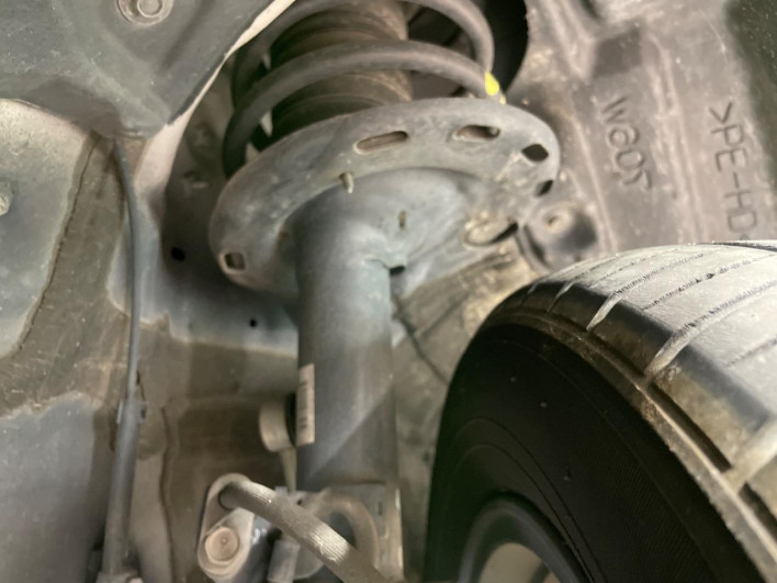 2020 Toyota Voxy DBA-ZRR80W (UW-69fff61e25541)[13]