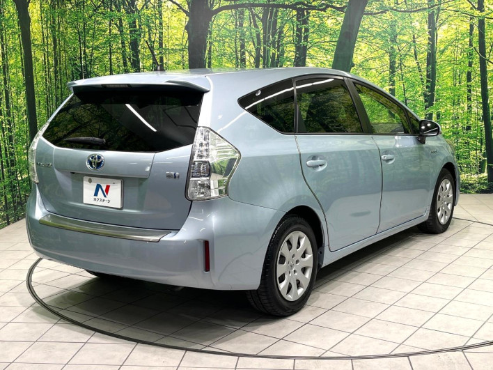 2014 Toyota Prius α DAA-ZVW41W (UW-69fff625133c5)[7]