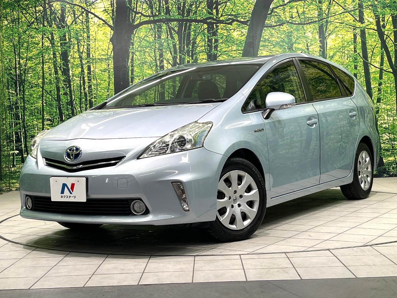 2014 Toyota Prius α DAA-ZVW41W