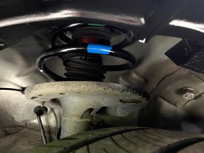 2014 Toyota Prius α DAA-ZVW41W (UW-69fff625133c5)[19]