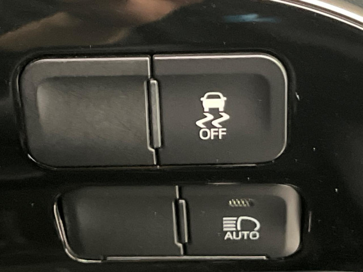 2021 Toyota Prius DAA-ZVW51 (UW-69fff627820ff)[18]